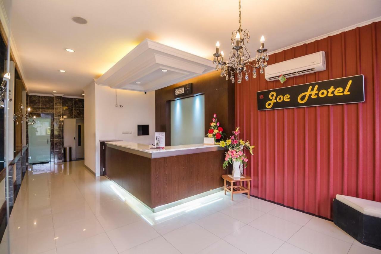 Reddoorz Plus Near Soekarno Hatta Airport 2 Tangerang Ngoại thất bức ảnh