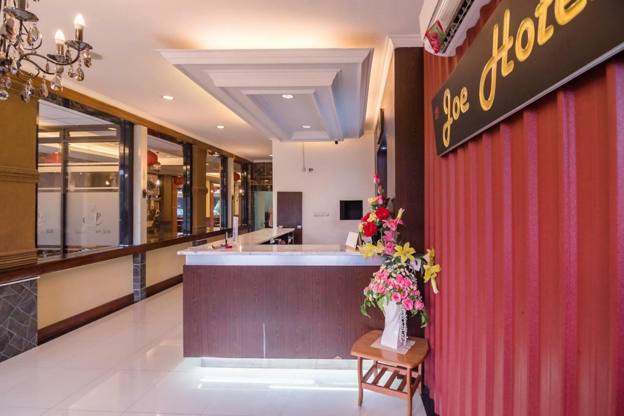 Reddoorz Plus Near Soekarno Hatta Airport 2 Tangerang Ngoại thất bức ảnh