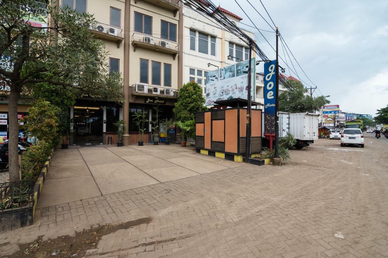Reddoorz Plus Near Soekarno Hatta Airport 2 Tangerang Ngoại thất bức ảnh